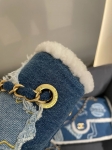 Сумка-конверт  20 см Chanel Артикул LUX-123557. Вид 5