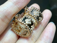 Серьги-кольца  Van Cleef Артикул LUX-125145. Вид 4