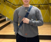 Свитер мужской Gucci Артикул LUX-124065. Вид 5
