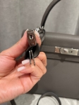 Сумка женская Kelly 28, Togo, РHW Hermes Артикул LUX-124193. Вид 5