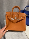 Сумка женская Birkin 25, GHW Togo Hermes Артикул LUX-124333. Вид 1