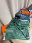 Платок Carre  Hermes Артикул LUX-124429. Вид 4