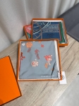 Платок Carre  Hermes Артикул LUX-124428. Вид 1