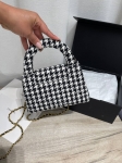 Сумка женская Chanel Артикул LUX-124638. Вид 4