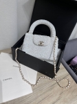 Сумка женская Chanel Артикул LUX-124631. Вид 1