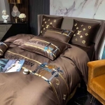 Комплект постельного Louis Vuitton Артикул LUX-125344. Вид 2