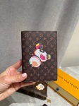 Обложка на паспорт Louis Vuitton Артикул LUX-125438. Вид 2