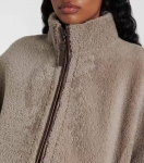 Жилет  Brunello Cucinelli LUX-125531 фото 2 Жилет  Brunello Cucinelli Артикул LUX-125531. Вид 2