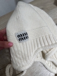 Шапка Miu Miu LUX-125733 фото 3 Шапка Miu Miu Артикул LUX-125733. Вид 3
