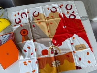 Платок Carre  Hermes Артикул LUX-126012. Вид 2