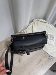 Сумка женская  Loewe Артикул LUX-126150. Вид 2