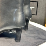 Ботильоны Yves Saint Laurent Артикул LUX-126594. Вид 3