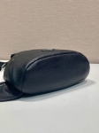  Сумка-слинг  Prada Артикул LUX-126675. Вид 3