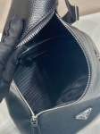  Сумка-слинг  Prada Артикул LUX-126675. Вид 4