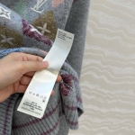 Свитер женский Louis Vuitton Артикул LUX-127152. Вид 5