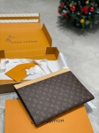 Папка А4 Louis Vuitton Артикул LUX-127262. Вид 1