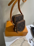 Сумка мужская  Louis Vuitton Артикул LUX-127604. Вид 1