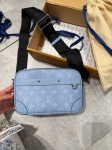 Сумка мужская  Louis Vuitton Артикул LUX-128098. Вид 1