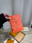 Обложка на паспорт Louis Vuitton Артикул LUX-128153. Вид 2
