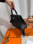 Сумка женская Kelly , 25 cm Ostrich GHW Hermes Артикул LUX-128501. Вид 2