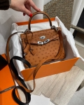 Сумка женская Kelly , 25 cm Ostrich GHW Hermes Артикул LUX-128500. Вид 1