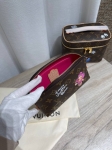 Косметичка Louis Vuitton Артикул LUX-128666. Вид 3