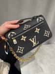Сумка женская Metis mini Louis Vuitton Артикул LUX-128876. Вид 4