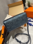Сумка женская mini  17 см Louis Vuitton Артикул LUX-128879. Вид 2