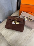 Сумка женская  Kelly Pochette, GHW Hermes Артикул LUX-128902. Вид 1