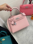 Сумка женская Kelly, 25, PHW Epsom leather  Hermes Артикул LUX-128987. Вид 1