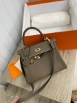Сумка женская Kelly 25, GHW Togo Hermes Артикул LUX-129015. Вид 1