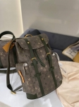 Рюкзак Christopher  Louis Vuitton Артикул LUX-129704. Вид 1