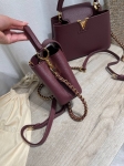 Сумка женская Capucines 21 cm Louis Vuitton Артикул LUX-129818. Вид 2