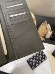 Портмоне Louis Vuitton Артикул LUX-130028. Вид 3