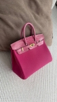 Сумка женская  Birkin , 25 cm, GHW Hermes Артикул LUX-130470. Вид 1
