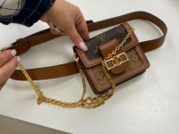 Поясная сумка Louis Vuitton Артикул LUX-27020. Вид 1