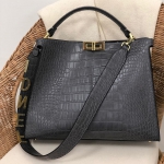 Сумка женская Fendi Артикул LUX-25188. Вид 1