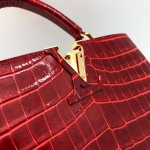 Сумка женская Capucines Louis Vuitton Артикул СЖ-552. Вид 3