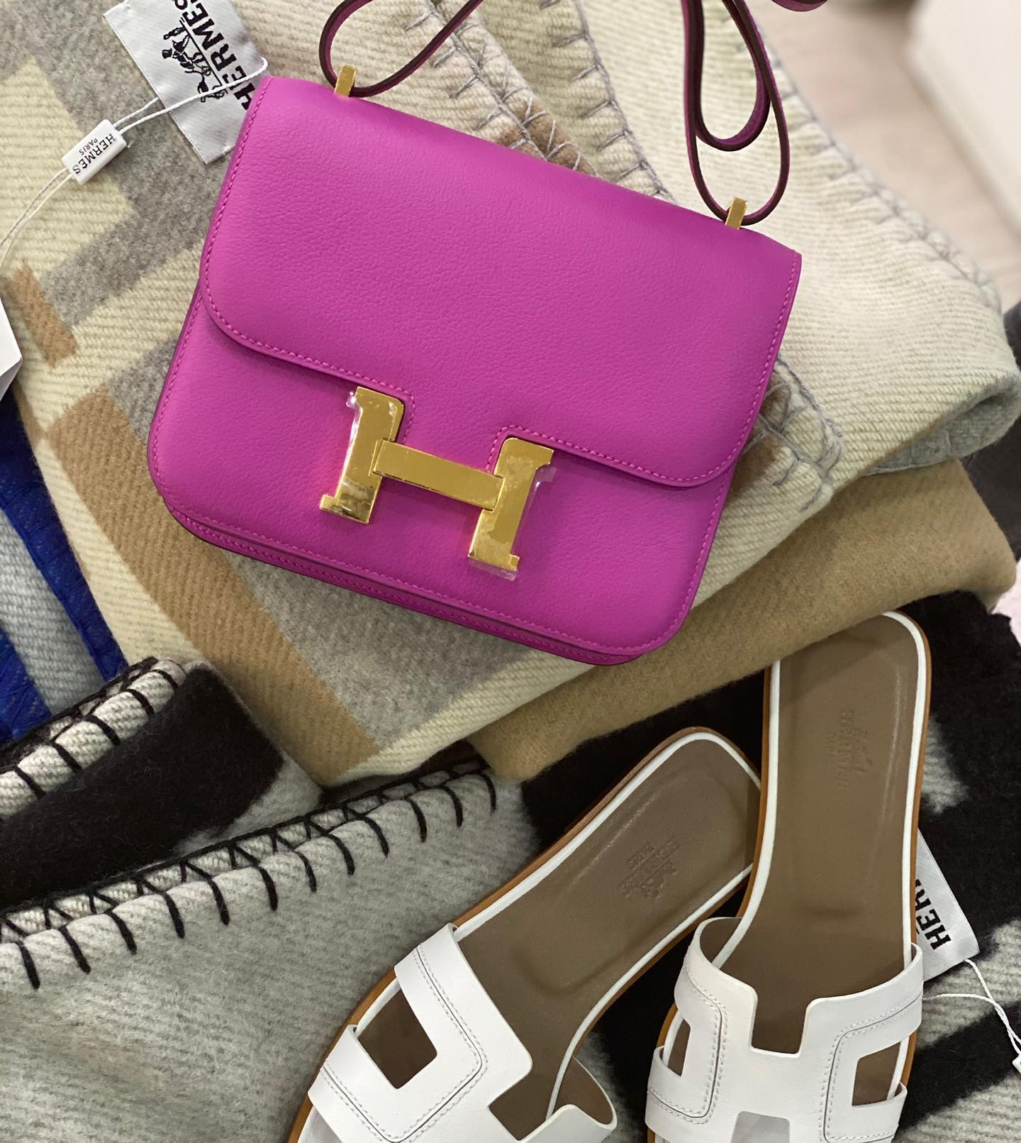 Сумка женская Conctance 18 cm, Evercolor Hermes LUX-36803 фото Сумка женская Conctance 18 cm, Evercolor Hermes Артикул LUX-36803