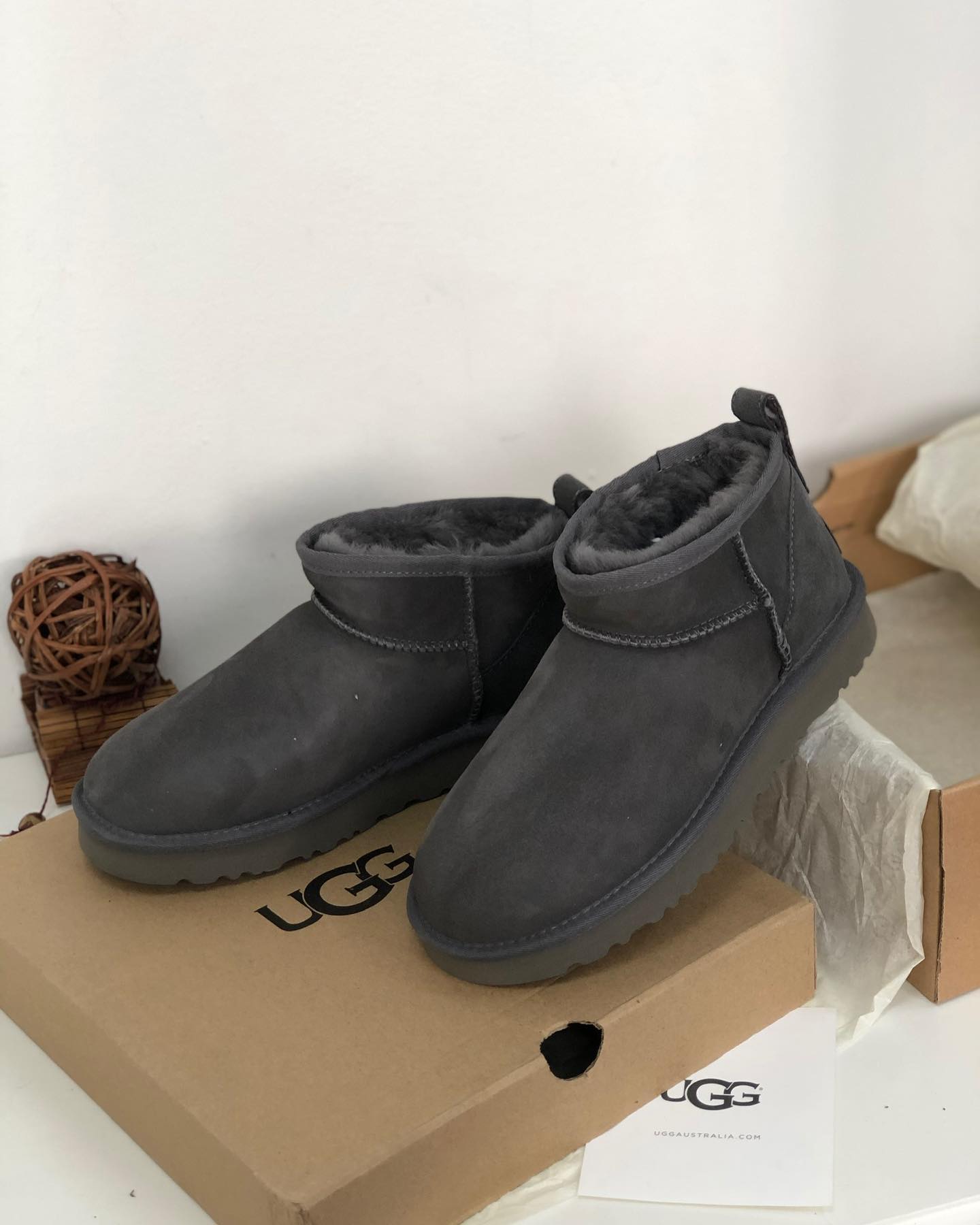 Classic Mini Ugg Australia LUX-40221 фото Classic Mini Ugg Australia Артикул LUX-40221