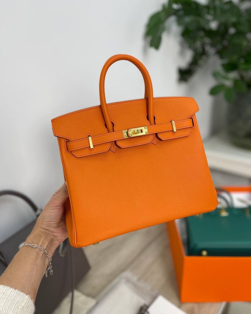 Сумка женская Birkin 25 cm, Epsom Hermes LUX-57495 фото Сумка женская Birkin 25 cm, Epsom Hermes Артикул LUX-57495