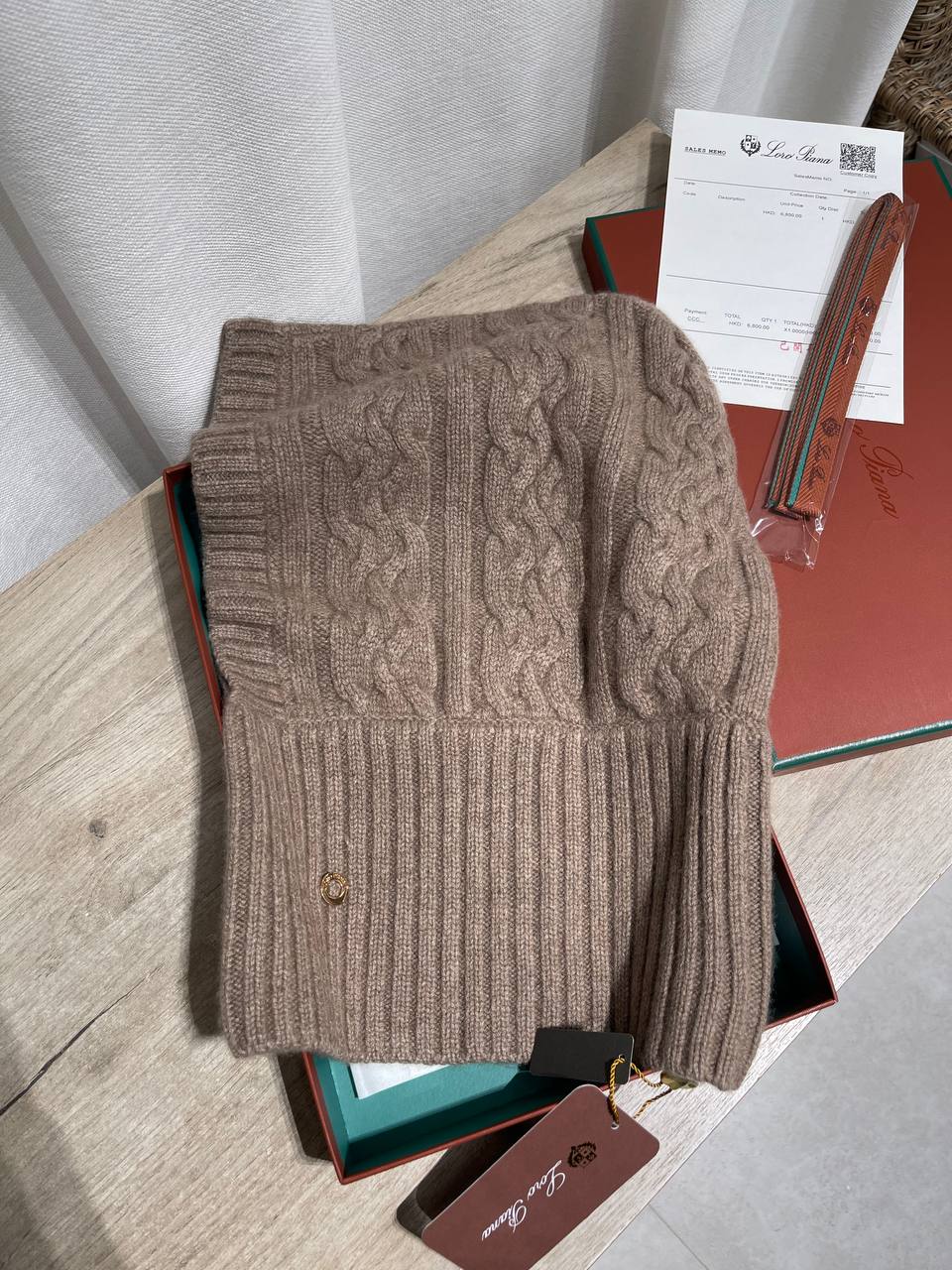 Капор Loro Piana LUX-112227 фото Капор Loro Piana Артикул LUX-112227