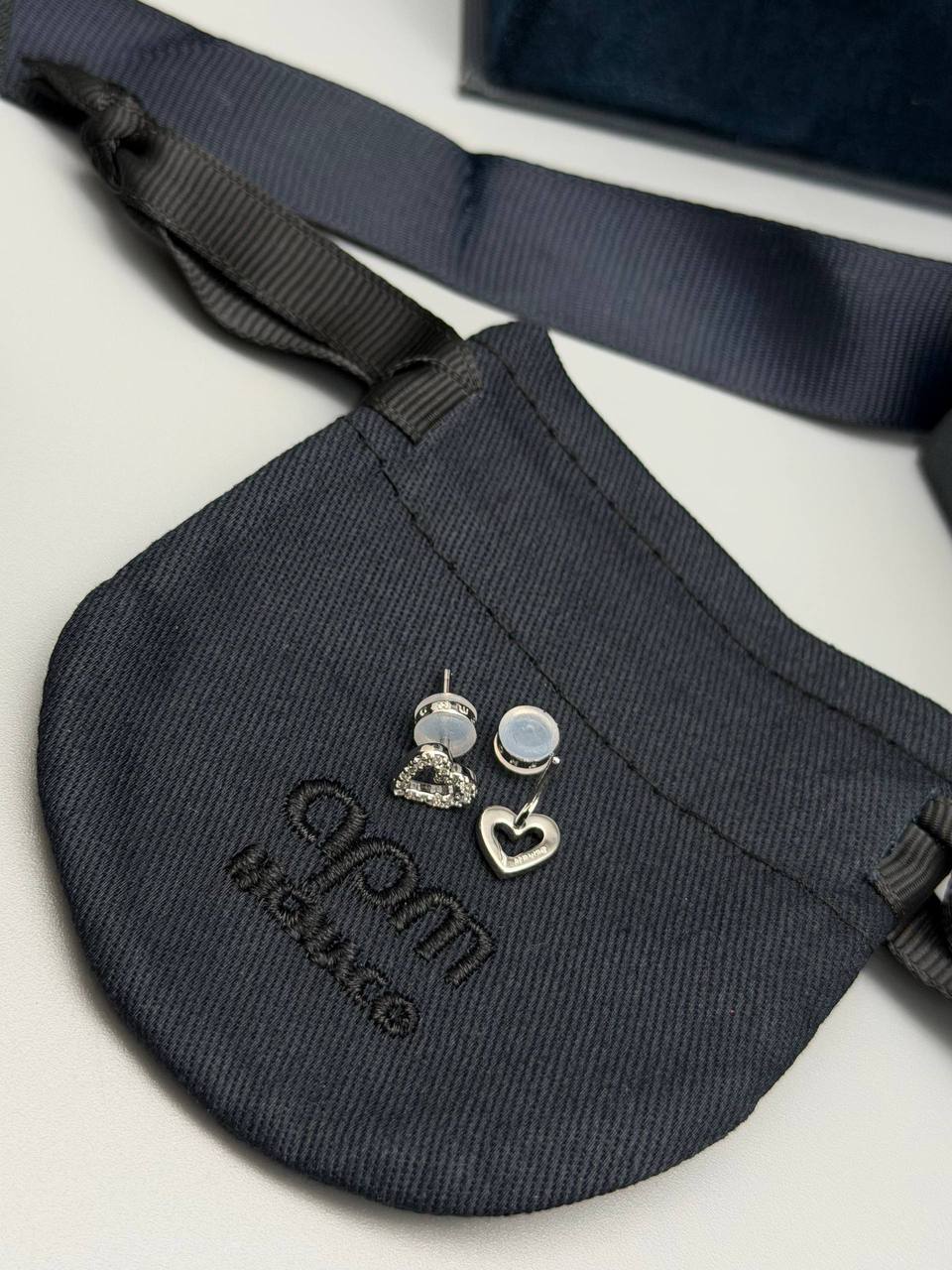 Серьги APM Monaco LUX-130328 фото Серьги APM Monaco Артикул LUX-130328