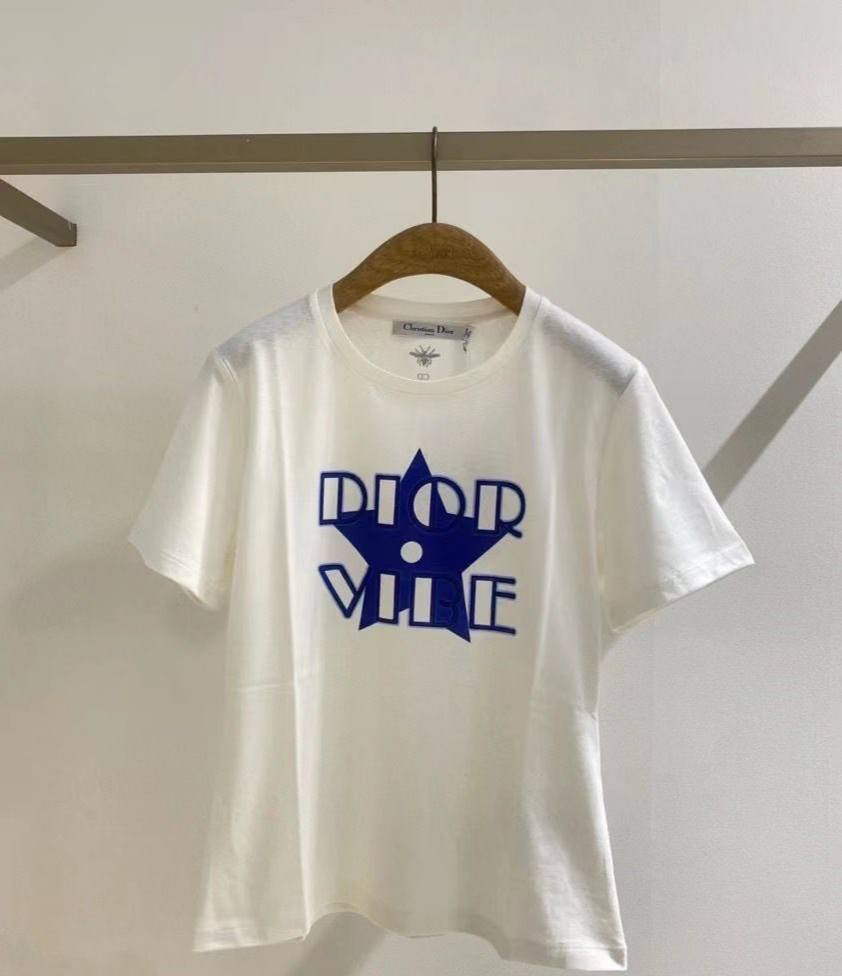 Футболка женская Christian Dior LUX-68143 фото Футболка женская Christian Dior Артикул LUX-68143