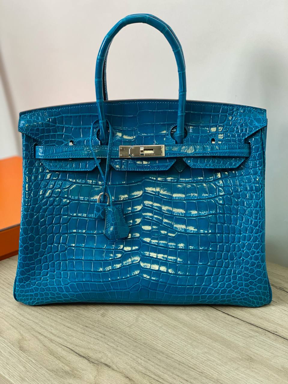 Birkin 35 см Hermes LUX-52312 фото Birkin 35 см Hermes Артикул LUX-52312