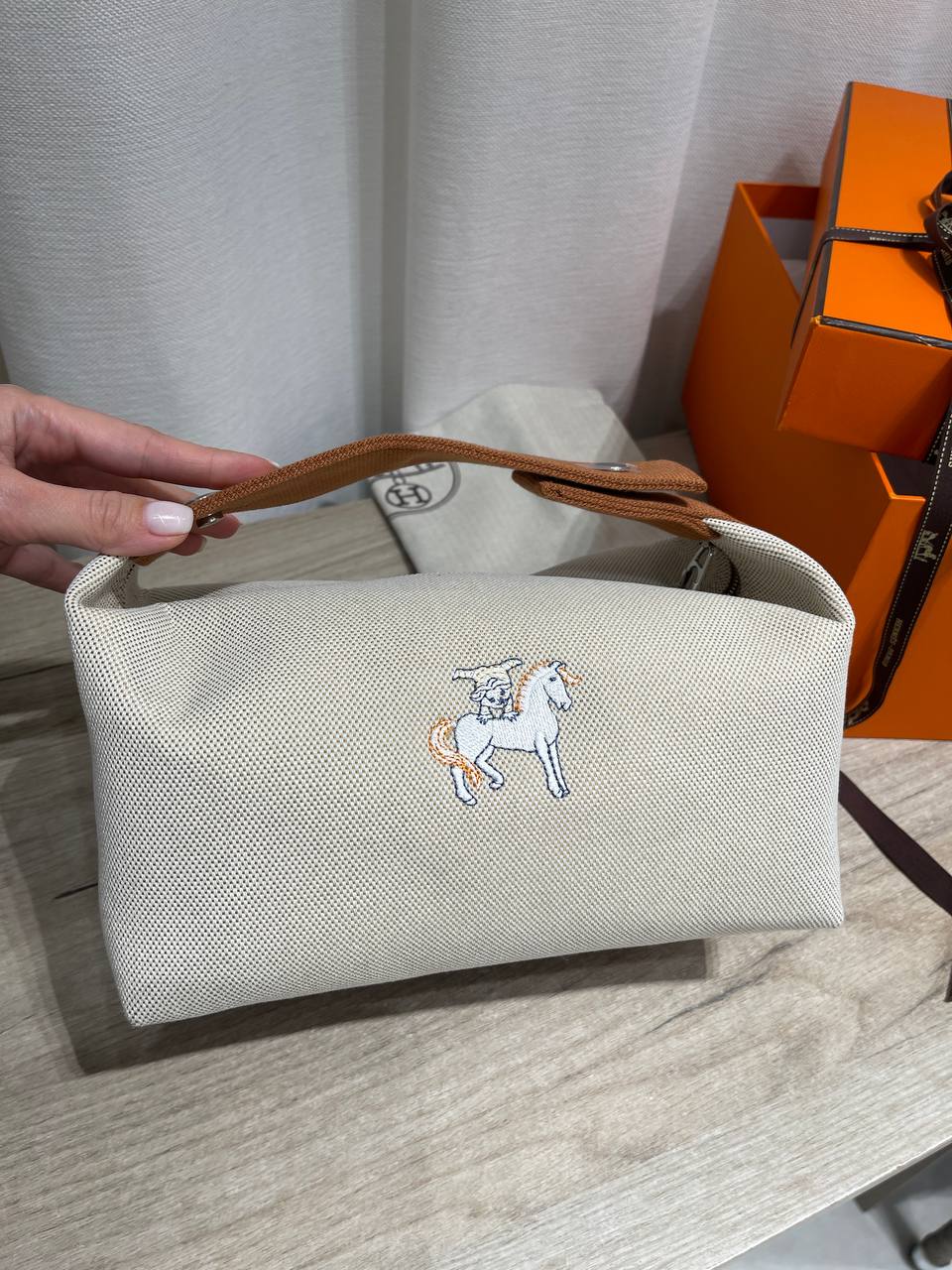 Косметичка Bride-a-Brac Hermes LUX-127015 фото Косметичка Bride-a-Brac Hermes Артикул LUX-127015