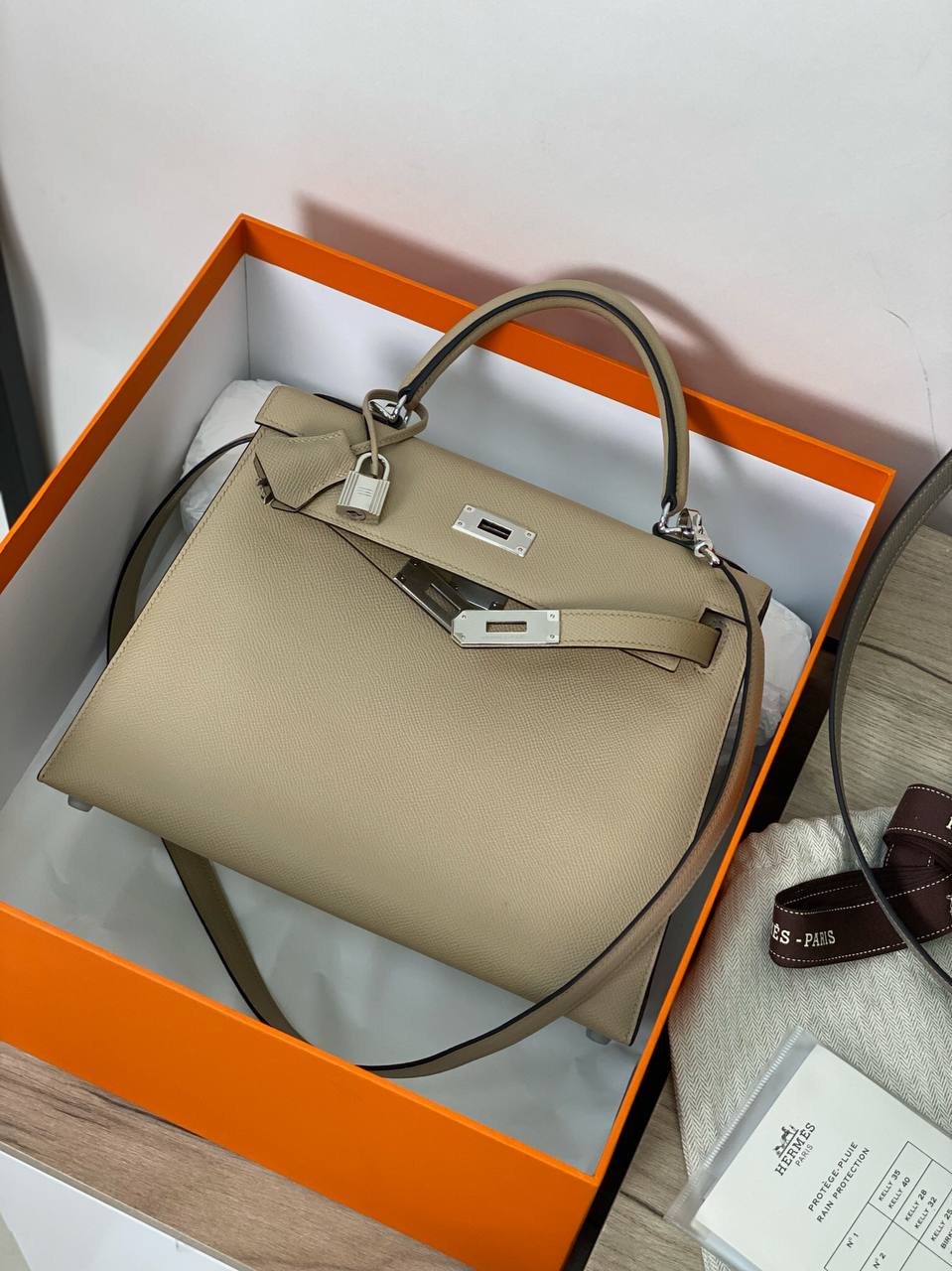 Hermes Kelly 28 cm Hermes LUX-52757 фото Hermes Kelly 28 cm Hermes Артикул LUX-52757