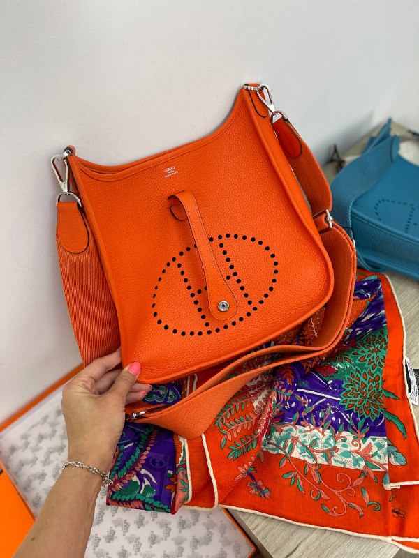 Evelyne Hermes LUX-56036 фото Evelyne Hermes Артикул LUX-56036