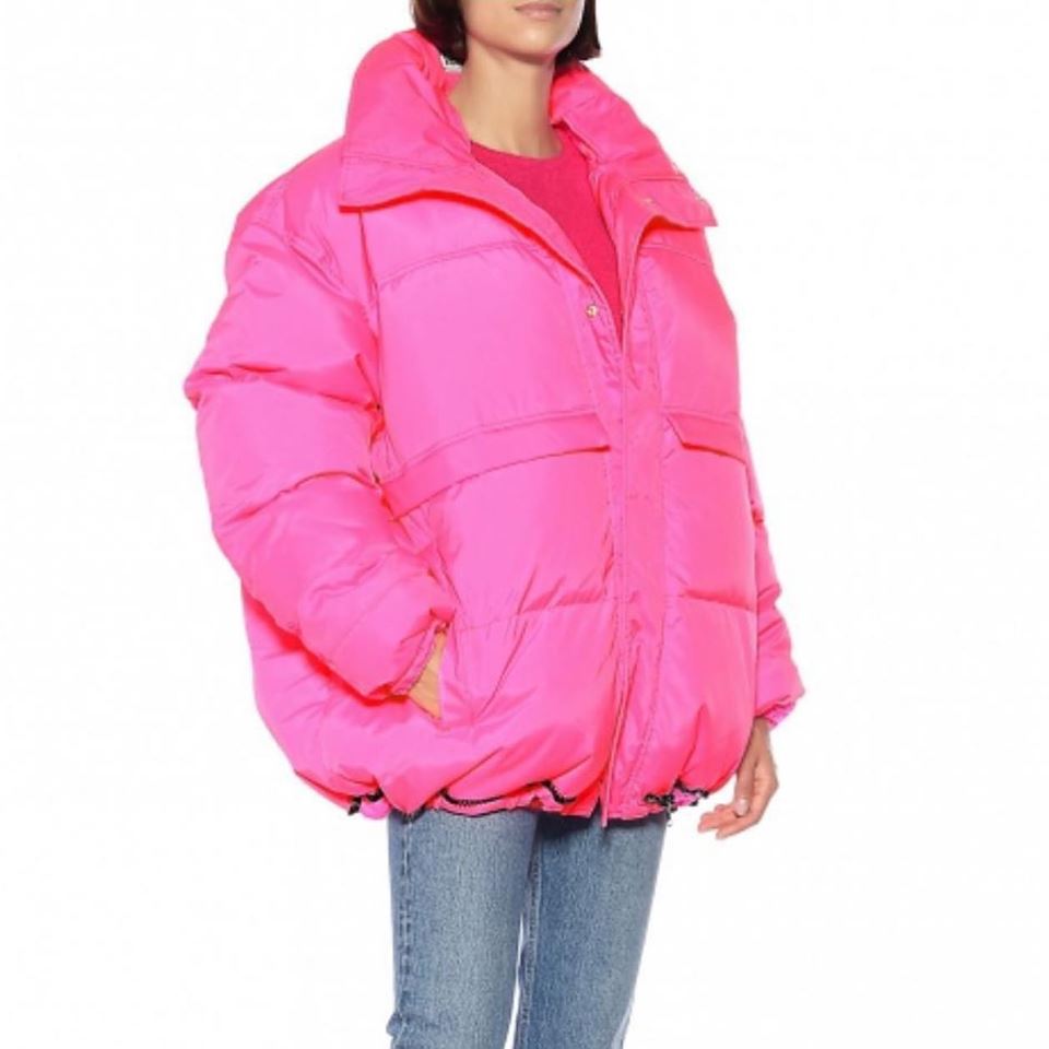 Куртка женская Vetements LUX-19900 фото Куртка женская Vetements Артикул LUX-19900