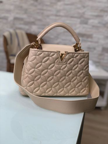Сумка женская Capucines Louis Vuitton LUX-16989